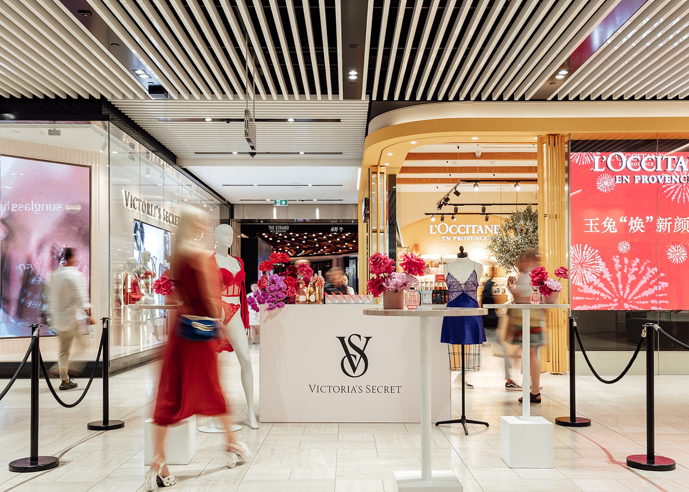 Victoria's Secret storefront activation
